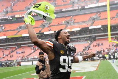 WATCH: Browns Myles Garrett does his best Kyrie Irving impersonation Sunday