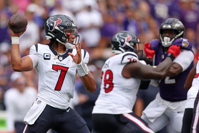 Texans earn C-grade following 25-9 loss to the Ravens