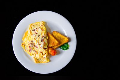 A lobster omelet for a luxe morning