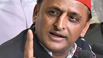 Akhilesh Yadav condemns the arrest of Chandrababu Naidu, saying it reflects the policy of autocratic rulers