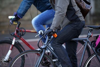 Government considering new laws to tackle dangerous cycling, says minister