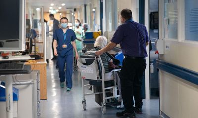 Two in five inpatients in England report health decline while on NHS waiting list