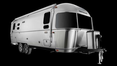 Airstream Trade Wind Debuts Featuring Big Batteries, Costs $129,400