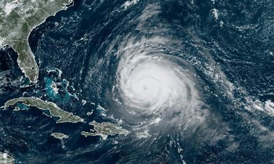 Hurricane Lee heads north with landfall expected in Nova Scotia or Maine