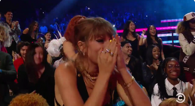 Taylor Swift had the most relatable reaction to seeing NSYNC reunite at the VMAs