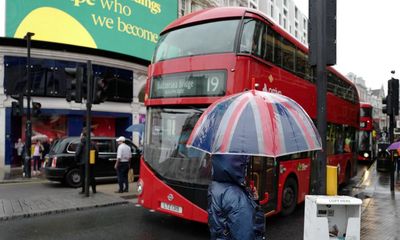 UK economy shrinks by 0.5% in July amid wet weather and strikes