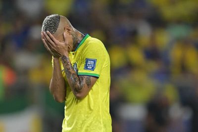 Richarlison to seek psychological help after tears in Brazil