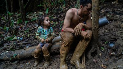 Migrants pursue 'Paths of Desperate Hope' for better life across Americas' Darién Gap