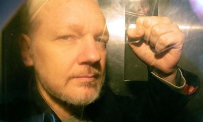Julian Assange: more than 60 Australian MPs urge US to let WikiLeaks founder walk free