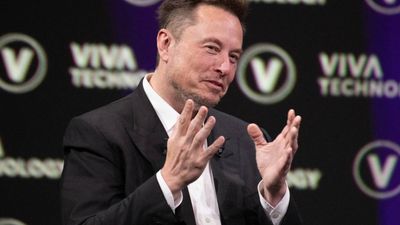 Billionaire Investor Ron Baron defends 'unconventional' Elon Musk
