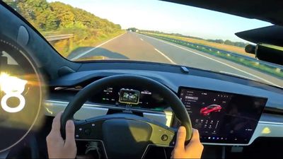 See Tesla Model S Plaid With Stripped Interior Accelerate Like Mad On Autobahn