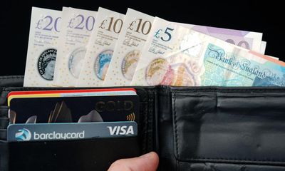 Cash payments rise in UK as people seek ways to manage budgets