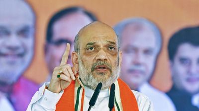 Amit Shah asks officials to use simple, clear Hindi; says it ‘united’ people of country