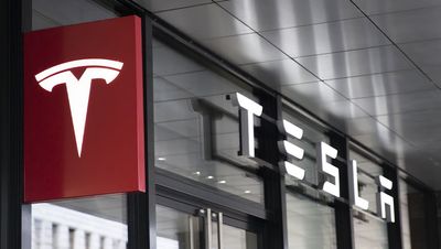 Cathie Wood Rearranges Tesla Stock Holdings After Taking a Month Off