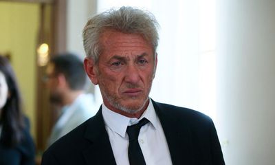 Sean Penn: Will Smith slap wouldn’t have happened if Oscars had let Zelenskiy speak