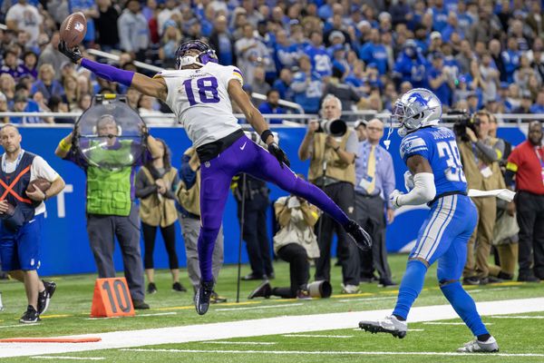 Justin Jefferson ties Lance Alworth in becoming fastest player to