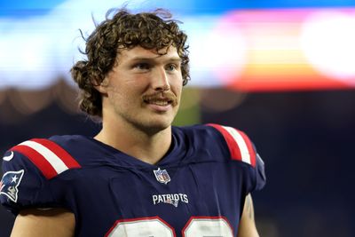 Patriots remain mum on health of Cole Strange and Mike Onwenu