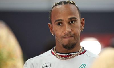 Lewis Hamilton calls Red Bull chief’s criticism of Sergio Pérez ‘unacceptable’