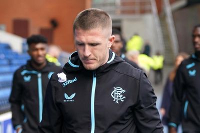 Lundstram backs Beale as midfielder insists players are 'fully behind' Rangers boss
