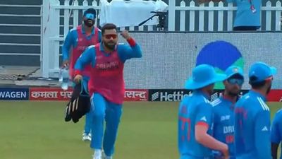 WATCH: Animated Virat Kohli enjoys serving drinks to India players