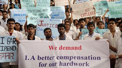 SC seeks NMC reply on plea that 70% medical colleges do not pay or scrimp on stipend to interns