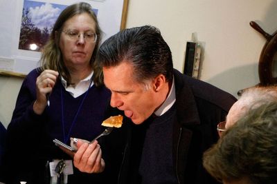Mitt Romney roasted for bizarre way he eats salmon