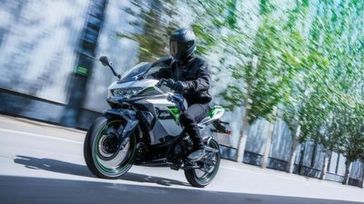 Kawasaki Ninja e-1 And Z e-1 Electric Bikes Are Headed To The UK Soon