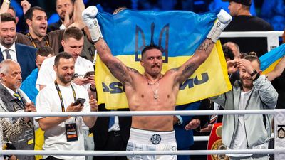 Oleksandr Usyk chases Tyson Fury legacy fight, but showdown remains a dream