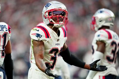 Recent report gives insight into Patriots CB Jonathan Jones’ absence