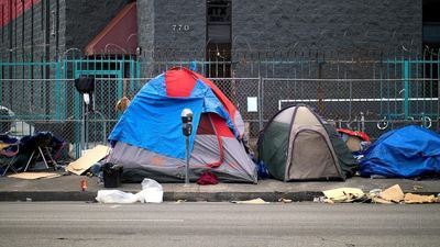 Why Living In A Poor Neighborhood Can Be Bad For Your Brain
