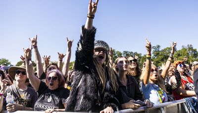 Riot Fest Day 1: George Clinton rocks out at 82, Tegan and Sara fall in love with Chicago