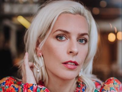 Sara Pascoe on her debut novel, debt and fertility: ‘In my thirties, I had to suddenly describe myself as a childless woman’