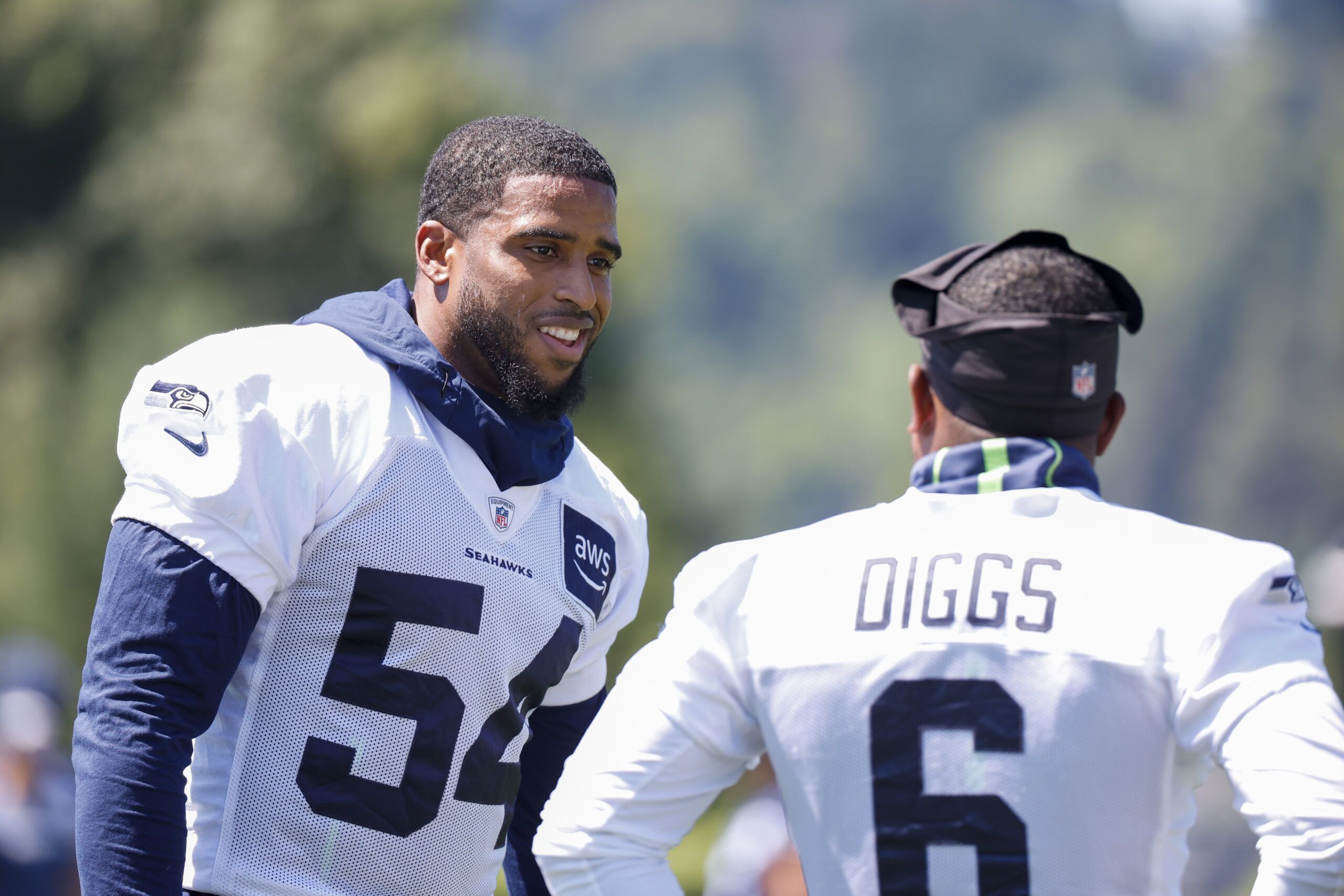 Seahawks wearing white on blue combo for Week 2 vs. Lions