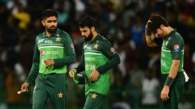 PCB puts cap on T20 league participation for centrally contracted players