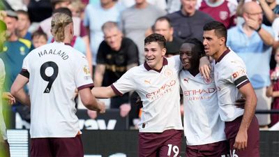 Premier League: Manchester City storm back to beat West Ham 3-1
