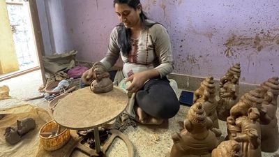 Watch | Meet the Kumbara community of Bengaluru who make Ganesha idols