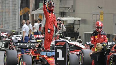 Sainz on pole in Singapore with Red Bull out of the top 10