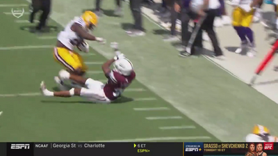 LSU RB Kaleb Jackson stunned fans by stiff-arming, then absolutely bodying Mississippi State players