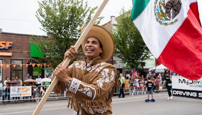 Mexican Independence Day Parade puts heritage on display in Little Village