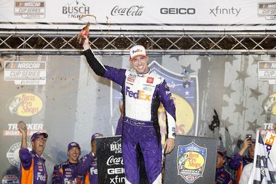 Hamlin cruises to Bristol Cup win as playoff field cut to 12