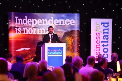 Humza Yousaf pledges to set out economic case for independence in coming months