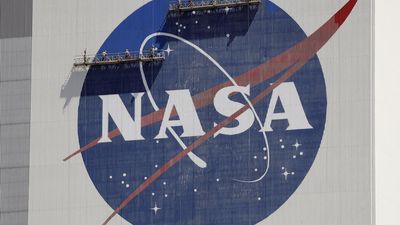 NASA names chief of UFO research; panel sees no alien evidence