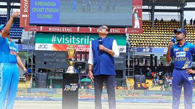 Asia Cup final: Sri Lanka win toss, opt to bat against India in Colombo