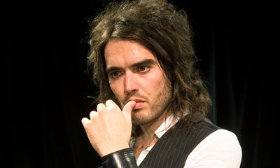 Russell Brand: broadcasters launch investigations into abuse allegations