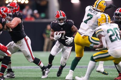 Packers run defense ‘shredded’ by rookie RB Bijan Robinson and Falcons
