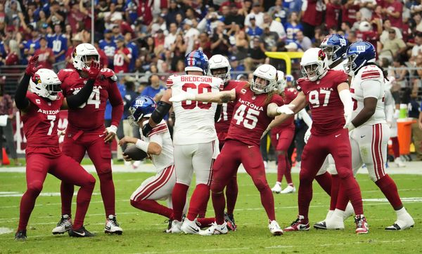 Cardinals suffer painful home loss, and other notes and thoughts after a  31-28 come-from-ahead loss to the Giants