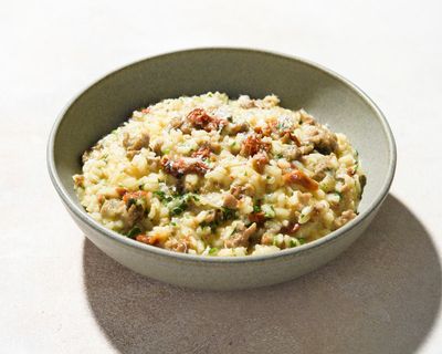 Sausage and sun-dried tomato risotto doesn’t require all that extra stirring