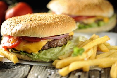 Celebrate National Cheeseburger Day 2023 with 6 burger deals on Monday