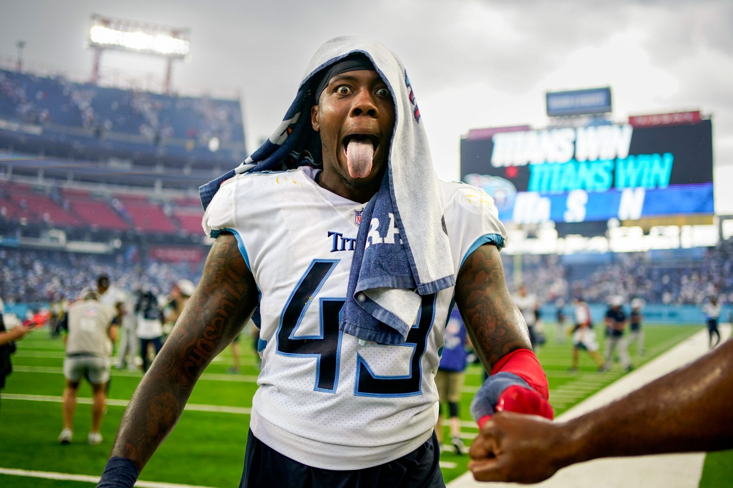 PHOTO GALLERY: Best Photos From Titans' Overtime Win Over Chargers - Sports  Illustrated Tennessee Titans News, Analysis and More