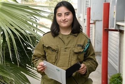 IDF Soldier With Down’s Syndrome Swaps Army Uniform For Chef’s Hat